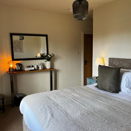 Bed and Breakfast White Hart Алтон Номер фото