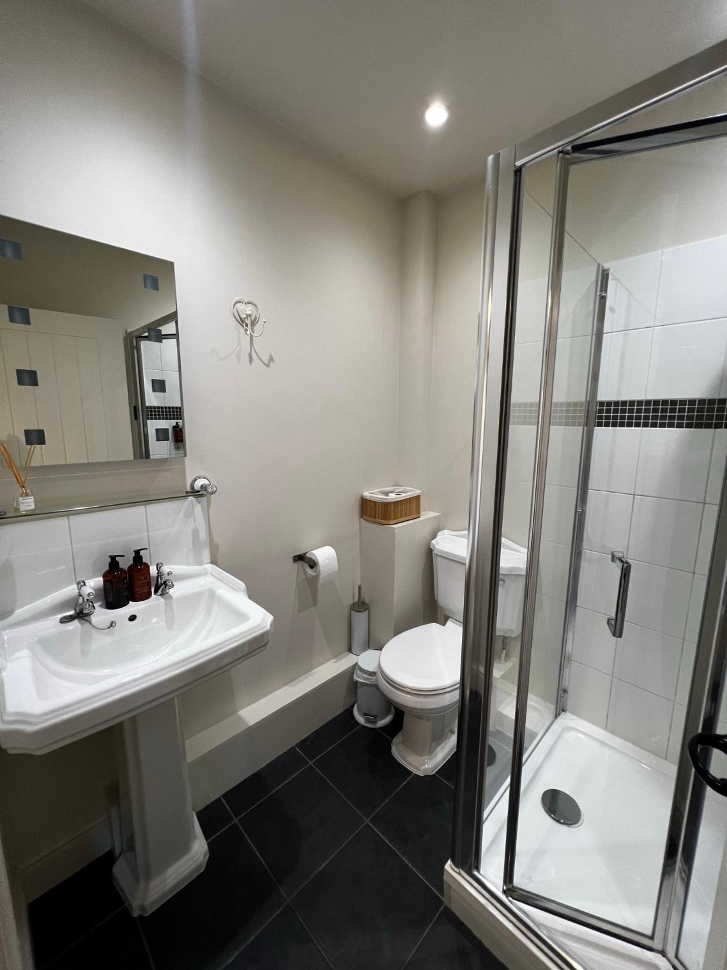 Bed and Breakfast White Hart Алтон Номер фото